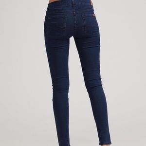 NWOT 7 For All Mankind Gwenevere Skinny Jean 28